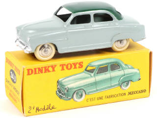 Lot 364 - DINKY TOYS (FRANCE) (1)