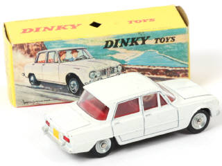 Lot 430 - DINKY TOYS (FRANCE) (1)
