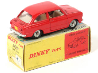 Lot 426 - DINKY TOYS (FRANCE) (1)