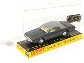 Lot 465 - DINKY TOYS (FRANCE) (1)