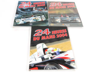 Lot 8 - DIVERS (3)