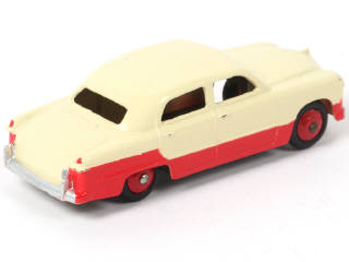 Lot 253 - DINKY TOYS (GB) (1)