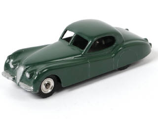 Lot 252 - DINKY TOYS (GB) (1)