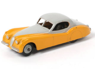 Lot 251 - DINKY TOYS (GB) (1)