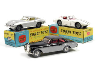 Lot 724 - CORGI TOYS (GB) (3)