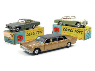 Lot 723 - CORGI TOYS (GB) (3)