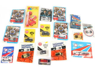 Lot 71 - DIVERS (17)