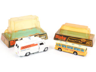 Lot 281 - DINKY TOYS (GB) (2)