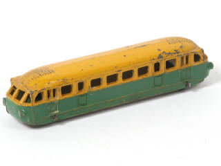 Lot 290 - DINKY TOYS (FRANCE) (1)