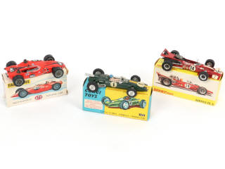 Lot 142 - CORGI TOYS (GB) (3)