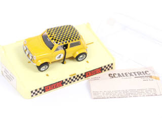 Lot 2 - SCALEXTRIC (FRANCE) (1)