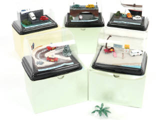 Lot 86 - MODEL PLANNING (JAPON) (5)