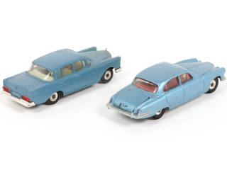 Lot 278 - DINKY TOYS (GB) (2)