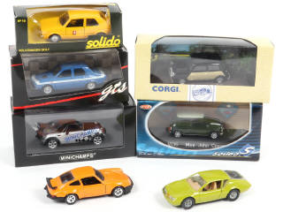 Lot 52 - DIVERS (7)