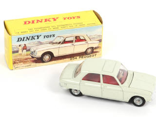 Lot 357 - DINKY TOYS (FRANCE) (1)
