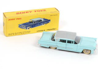 Lot 333 - DINKY TOYS (FRANCE) (1)