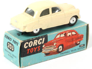 Lot 175 - CORGI TOYS (GB) (1)