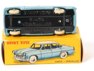 Lot 328 - DINKY TOYS (FRANCE) (1)