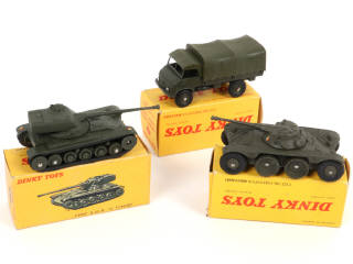 Lot 406 - DINKY TOYS (FRANCE) (3)
