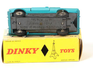 Lot 348 - DINKY TOYS (FRANCE) (1)