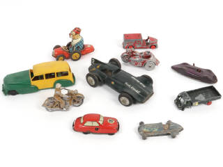 Lot 79 - DIVERS (10)