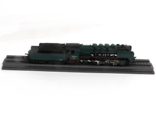 Lot 15 - DIVERS 'HO' (1)