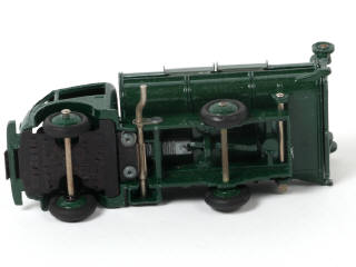 Lot 368 - DINKY TOYS (FRANCE) (1)