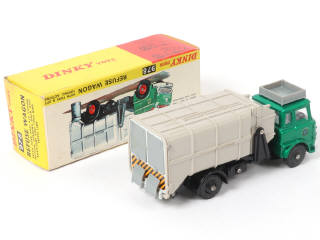 Lot 290 - DINKY TOYS (GB) (1)