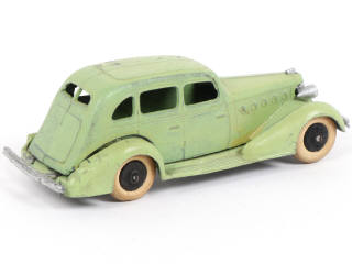 Lot 121 - TOOTSIETOY (USA) (1)