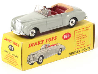 Lot 229 - DINKY TOYS (GB) (1)