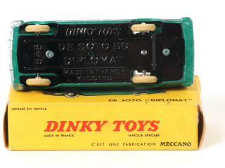 Lot 314 - DINKY TOYS (FRANCE) (1)
