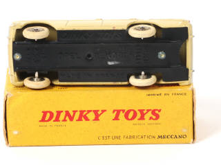 Lot 320 - DINKY TOYS (FRANCE) (1)
