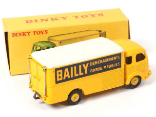 Lot 342 - DINKY TOYS (FRANCE) (1)