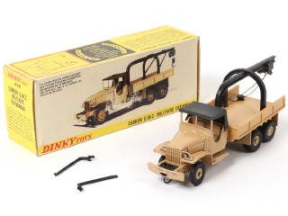 Lot 384 - DINKY TOYS (FRANCE) (1)