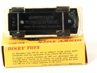 Lot 304 - DINKY TOYS (FRANCE) (1)