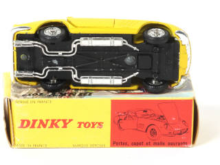 Lot 324 - DINKY TOYS (FRANCE) (1)