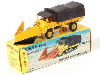 Lot 359 - DINKY TOYS (FRANCE) (1)