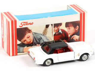 Lot 101 - TEKNO (DANEMARK) (1)