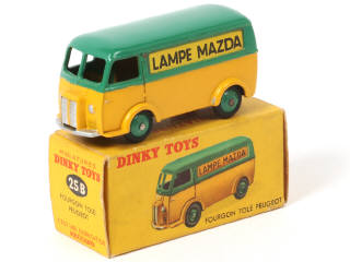 Lot 338 - DINKY TOYS (FRANCE) (1)