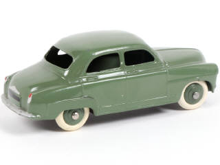 Lot 299 - DINKY TOYS (FRANCE) (1)