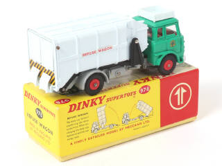 Lot 245 - DINKY TOYS (GB) (1)