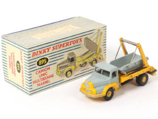 Lot 355 - DINKY TOYS (FRANCE) (1)