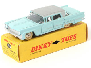 Lot 311 - DINKY TOYS (FRANCE) (1)