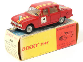 Lot 325 - DINKY TOYS (FRANCE) (1)