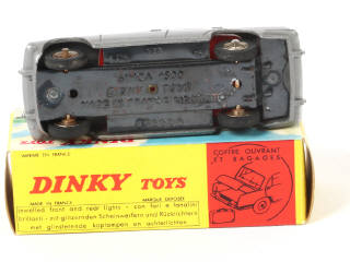 Lot 308 - DINKY TOYS (FRANCE) (1)