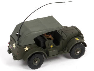 Lot 372 - DINKY TOYS (FRANCE) (1)