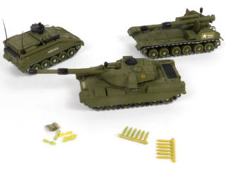 Lot 274 - DINKY TOYS (GB) (3)