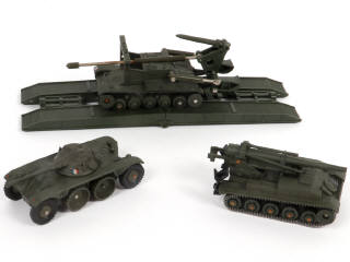 Lot 388 - DINKY TOYS (FRANCE) (3)