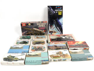 Lot 22 - DIVERS (15)