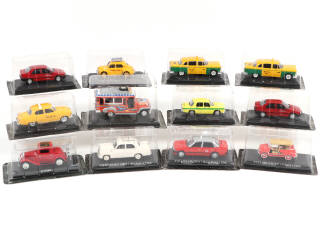 Lot 195 - DIVERS (12)